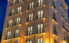 Mr Beyaz Hotel